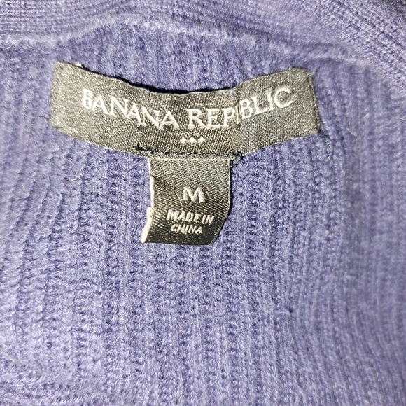 Banana Republic cardigan size medium 5/$25 - Picture 3 of 3